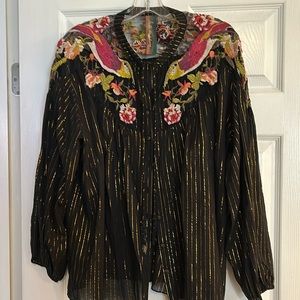 Aratta lightweight embroidered top.